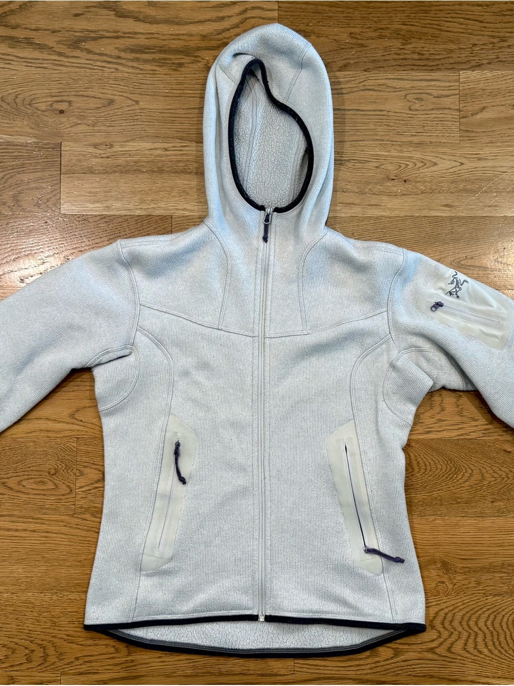 Beige Arc’teryx Covert Hooded Fleece Jacket size Medium, dark grey trim.